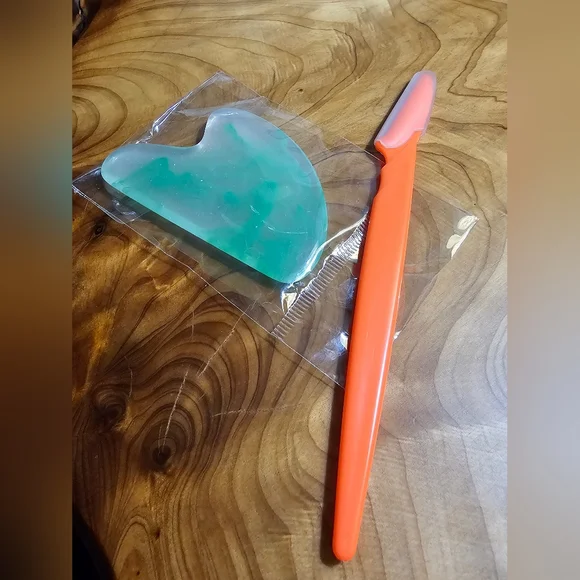 Large Self-Care Bundle - Picture 8 of 15